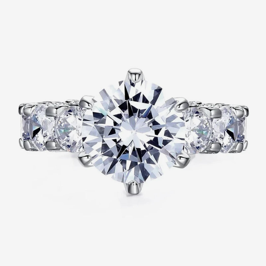 Luxe ring